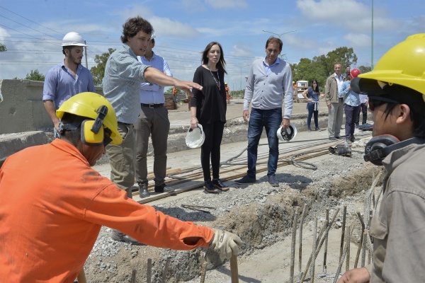 Ampliar Vidal recorrió obras en La Plata y Ensenada que evitarán inundaciones