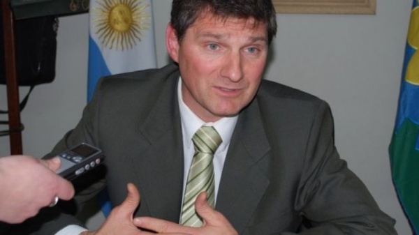 Ampliar Disponen la inhibición de bienes de un ex intendente del FpV