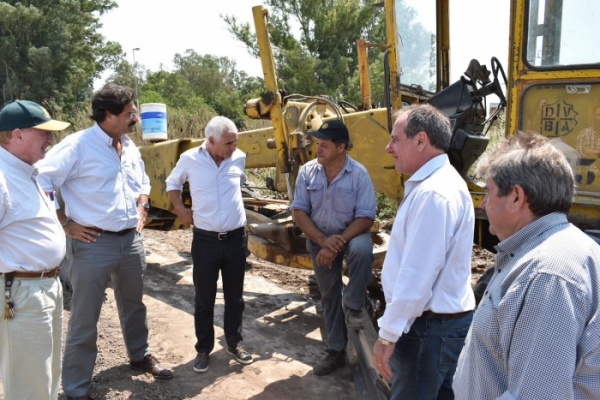 Compromiso con la recuperacin de los caminos rurales en cuencas lecheras de la Provincia