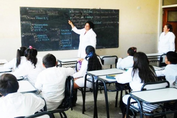 En vista del paro, Provincia suspende jornada de perfeccionamiento docente