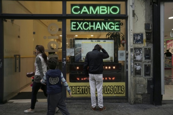 Ampliar Aseguran que la corrida cambiaria aumentó la deuda de la Provincia