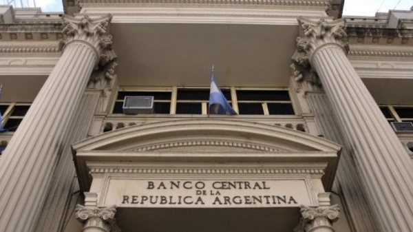 BCRA cambi el tipo de tasa de referencia pero mantuvo el inters en 40%