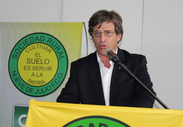 Ampliar El campo sube la voz: La situación de la lechería es una de las grandes deudas de este Gobierno”