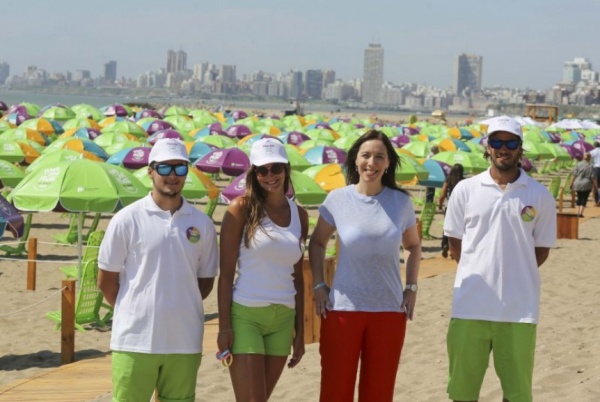 Ampliar El programa de verano de la Provincia para la costa suma playas urbanas en el Gba