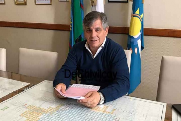 Ampliar Califican de incoherente a intendente por aumento