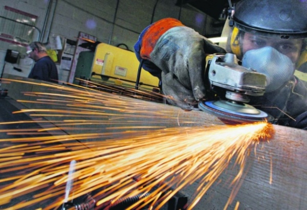 Ampliar Otro dato negativo: la industria trabaja al 58,5% de su capacidad