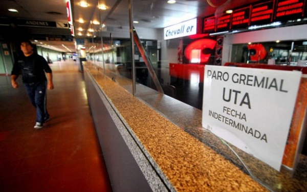 El paro de transporte afecta al interior bonaerense