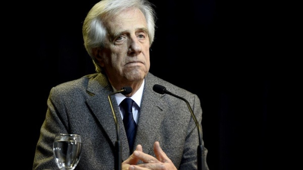 Ampliar Tabaré Vázquez tiene un tumor maligno