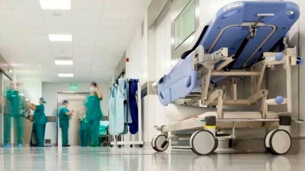 Ampliar La crisis económica obligó a 2 de cada 10 hogares a dejar de asistir al médico