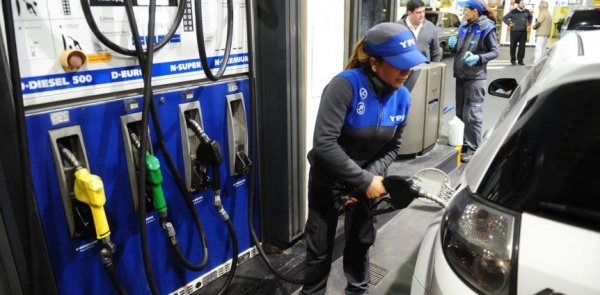 Ampliar Naftazo: en diciembre suben otro 5% los combustibles