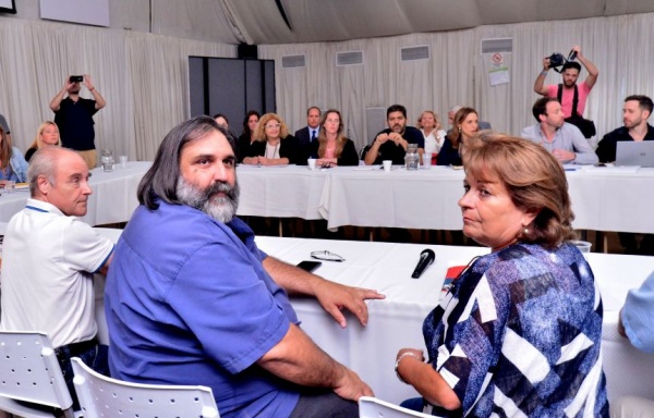 Ampliar Paritaria docente: empieza la negociación por salarios
