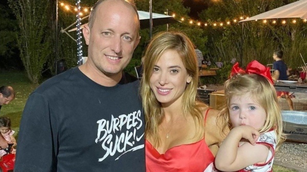 Ampliar Martín Insaurralde compartió el tierno video del reencuentro con su hija
