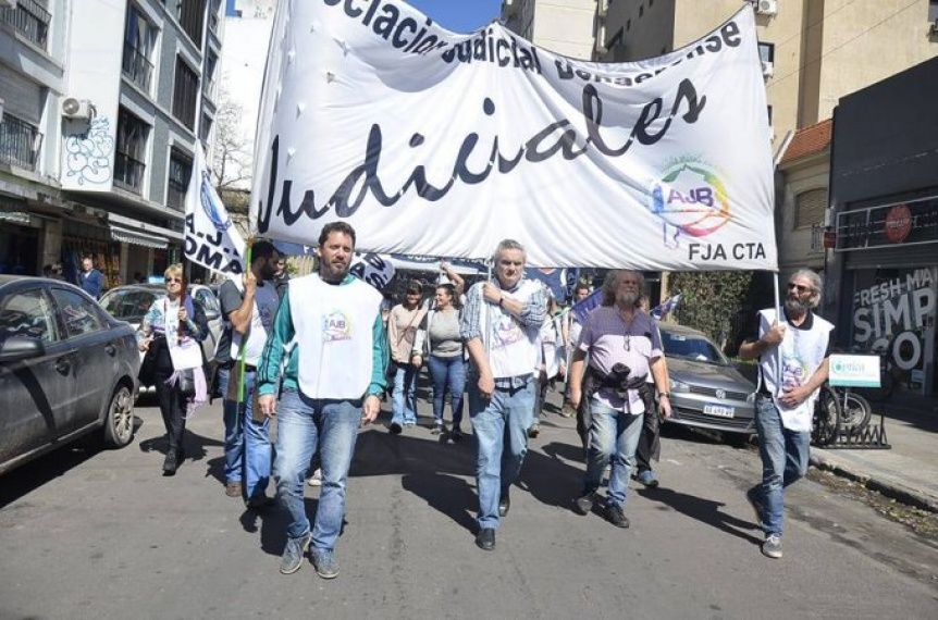 Ampliar Paritarias: bronca de los judiciales con la Provincia ante la no convocatoria