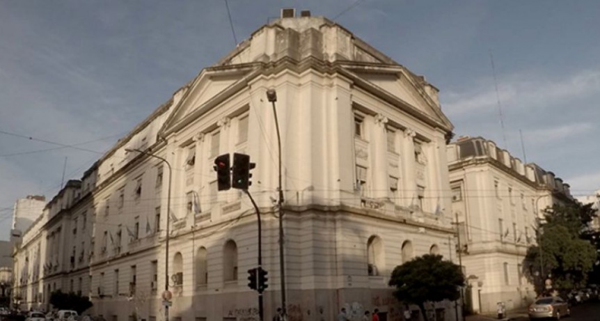 Ampliar Provincia sale a colocar deuda multimillonaria en busca de financiamiento