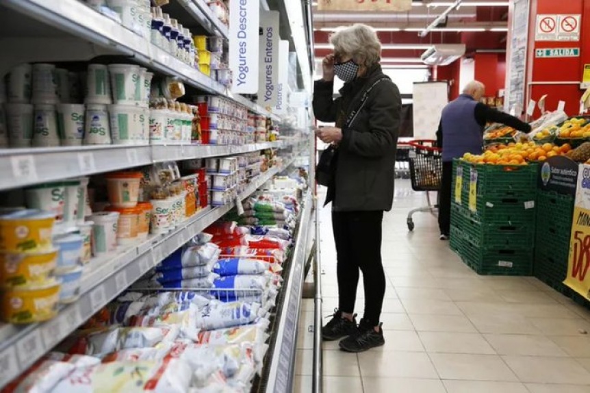 Ampliar Fuerte caída del consumo de alimentos en el AMBA