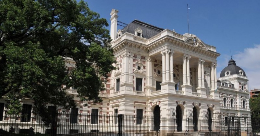 Ampliar Deuda bonaerense: la Provincia contrata a un bufete de abogados con sede en EE.UU.
