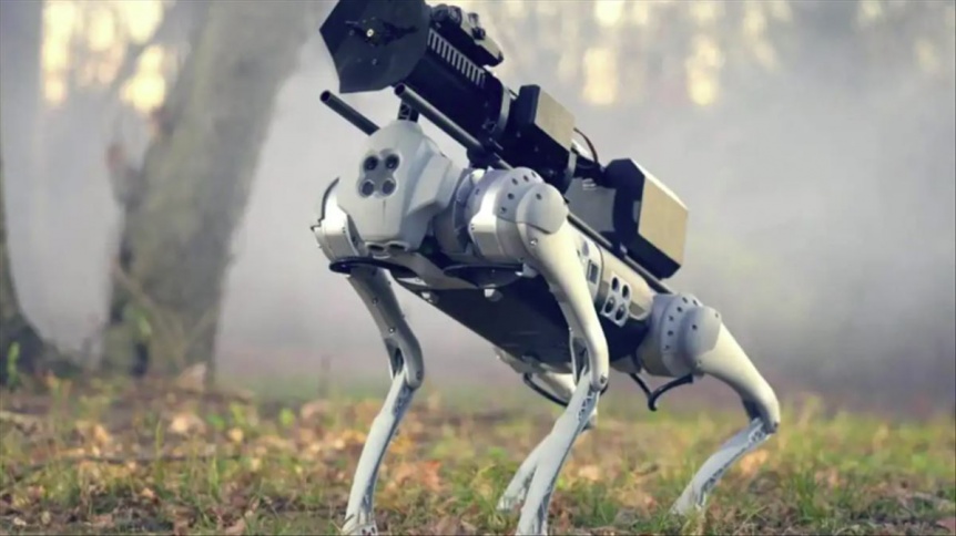 Polmico: lanzan al mercado un perro robot que expulsa llamas