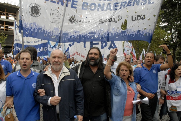 Ampliar La semana comienza con nuevo paro docente y llamada a negociación
