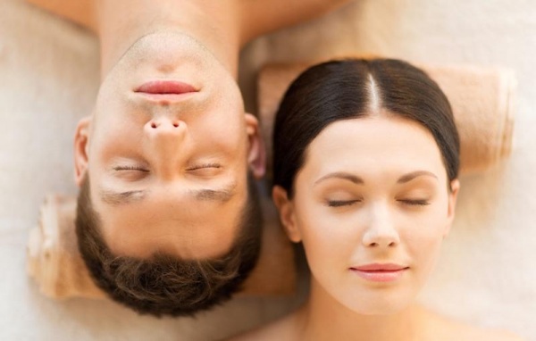 Ampliar La dermatología estética ante manchas dudosas en la piel