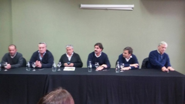 Ampliar Tensa reunión entre intendentes y funcionarios provinciales