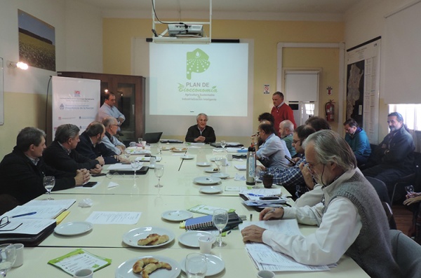 Ampliar Agroindustria compartió su Plan de Bioeconomía con el INTA