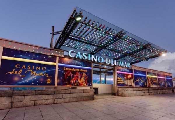 Boldt, afuera de las licitaciones del Casino Central y Hermitage