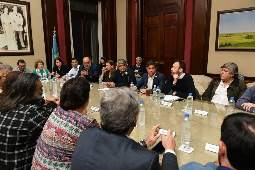 Ampliar Provincia anunció aumento extra para los trabajadores estatales