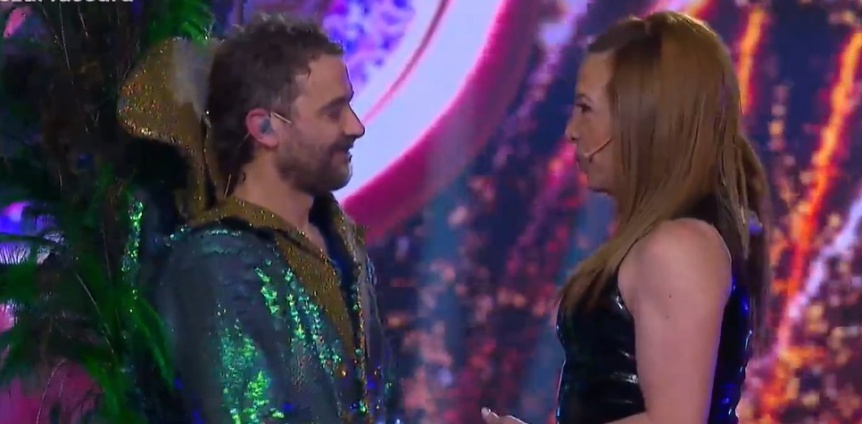 Pedro Alfonso fue desenmascarado y sorprendi a Lizy Tagliani con un apasionado beso