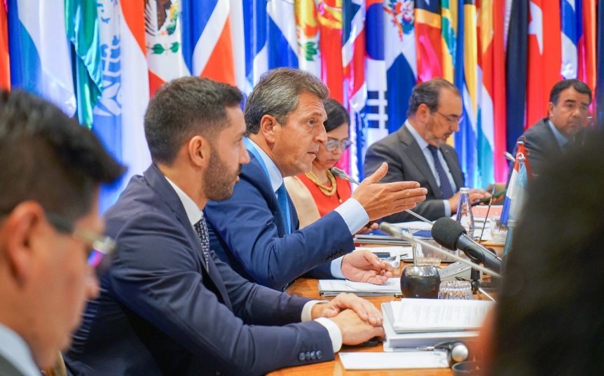 Ampliar Massa consiguió desembolsos por 840 millones de dólares