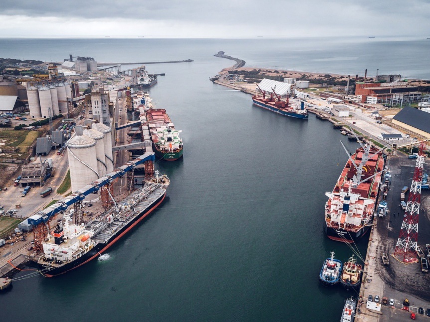 Ampliar Piden por la estatización de una terminal clave del Puerto de Quequén