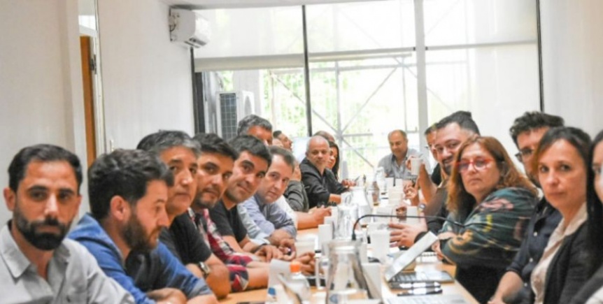 Ampliar Estatales acordaron un aumento salarial del 25% de bolsillo para noviembre
