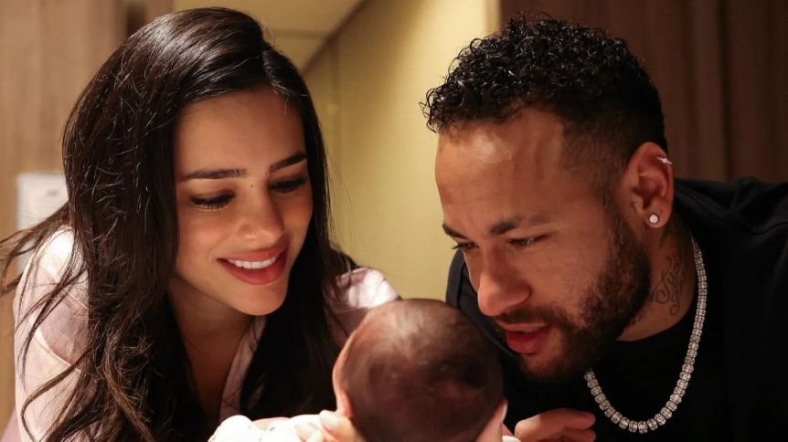 Ampliar Neymar se separó de la madre de su hija que cumplió un mes