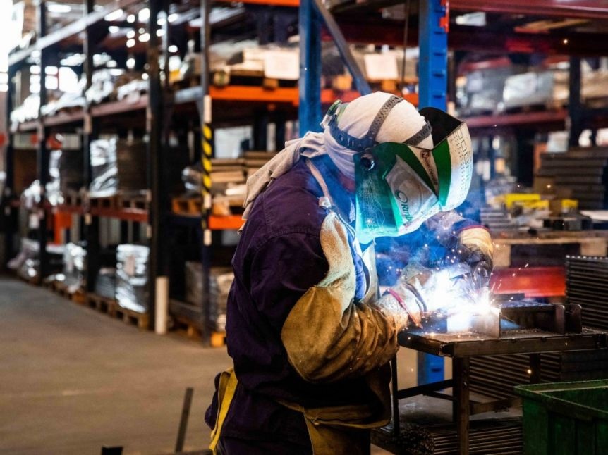 Ampliar Caída libre: la actividad industrial cayó 6% en julio y continúa su retracción
