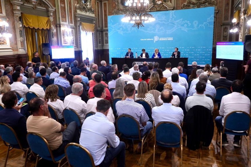 Ampliar Kicillof dijo que coparticipará con los distritos lo que se recupere de la deuda nacional