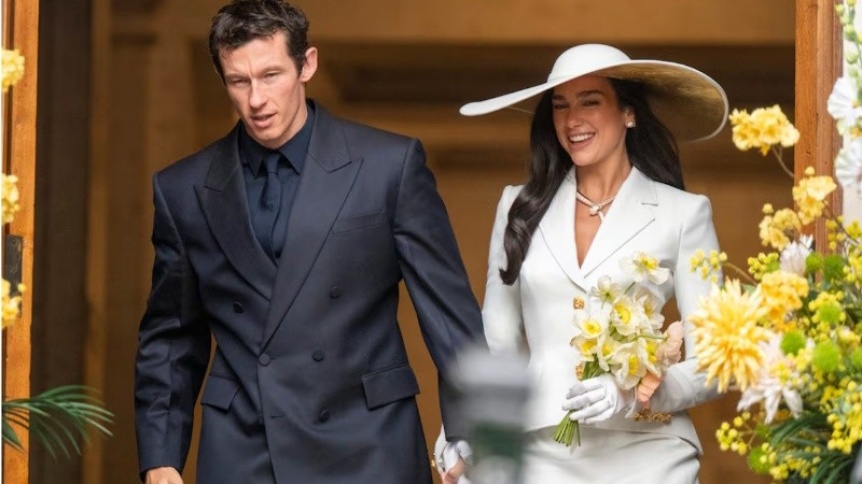 Ampliar Dua Lipa y Callum Turner dieron el sí