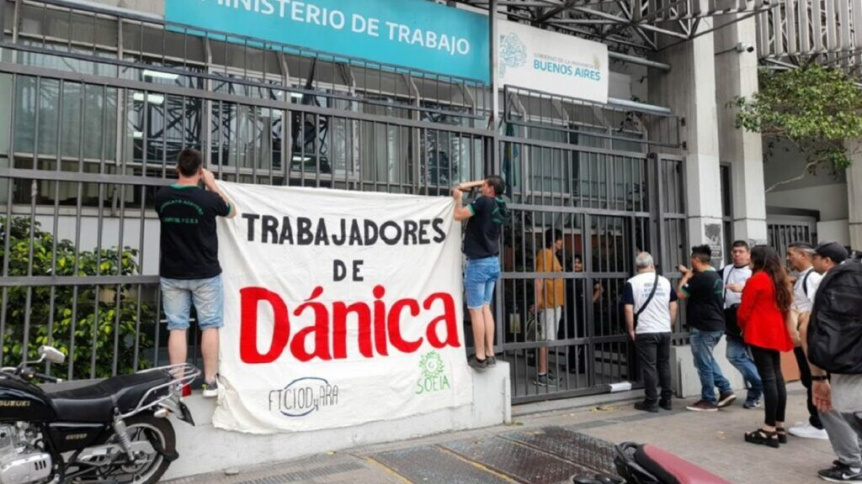 Ampliar Crisis de la industria: cerraron dos f�bricas en el Conurbano y se vienen m�s despidos
